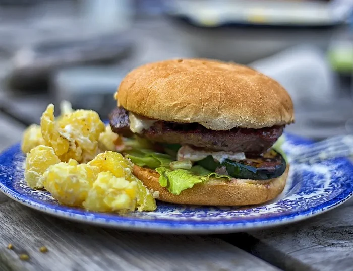 Pomysły na oryginalny wieczór kawalerski Pomysły na oryginalny wieczór kawalerski